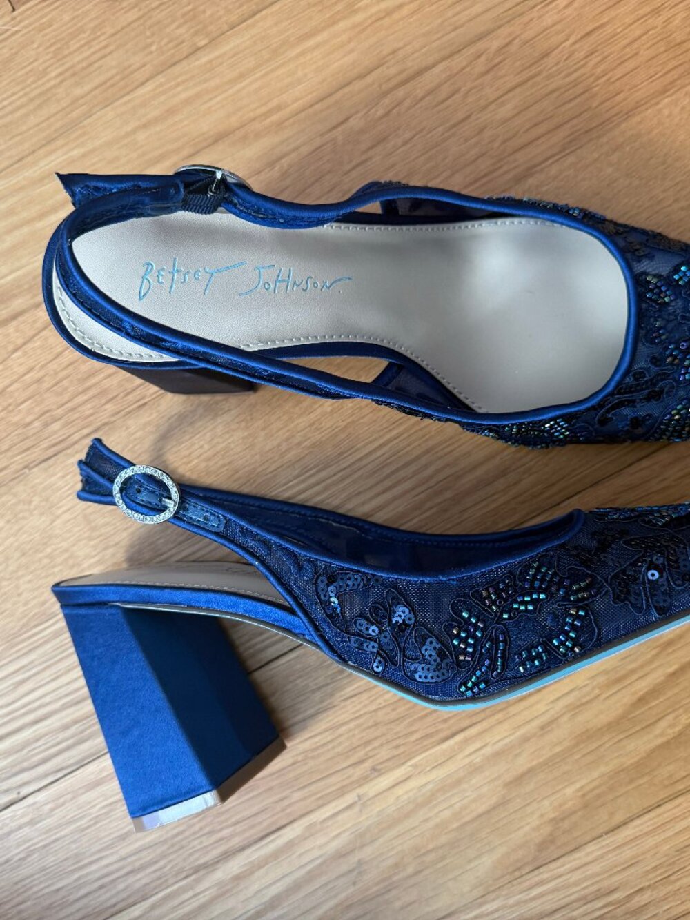 NINAH Navy - Picture 3 of 6